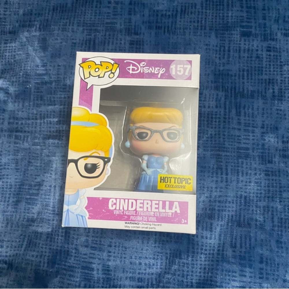 Disney Cinderella nerd funko pop #157